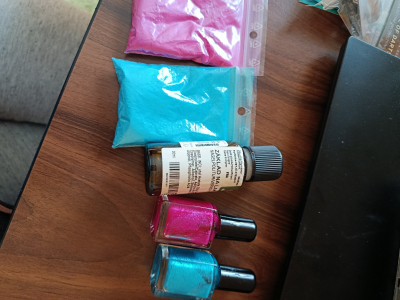 Sada na výrobu laků na nehty