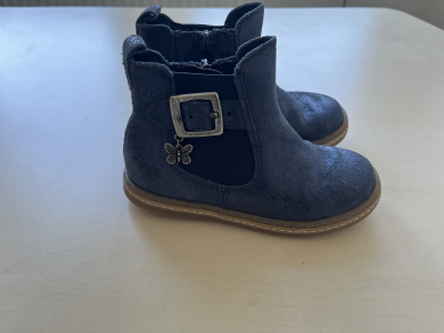 koníkovi kožené boty vel. 25,5