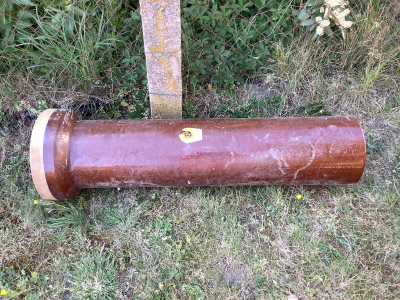 Kameninová kanalizační roura