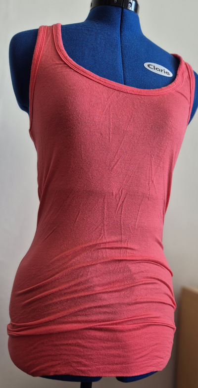 Dámské triko pod zadek