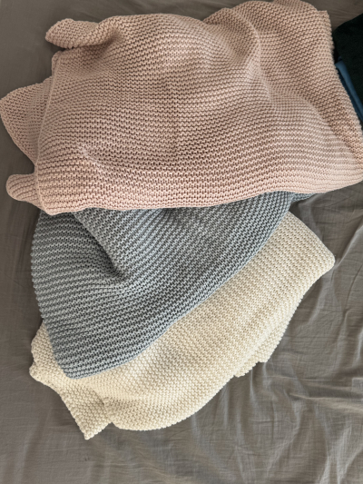 Háčkované deky z Ikea