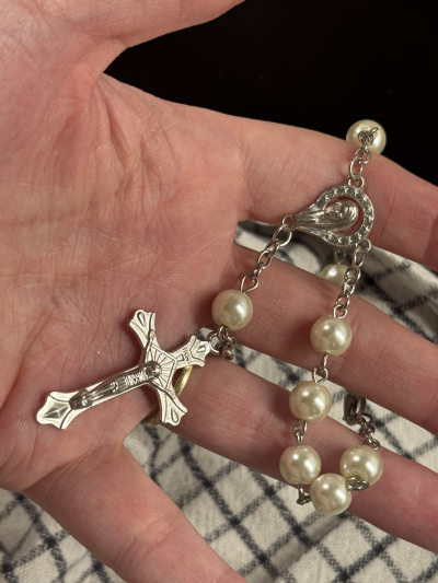 Přívěsek s křížem