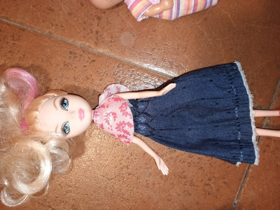 Panenka typu Barbie
