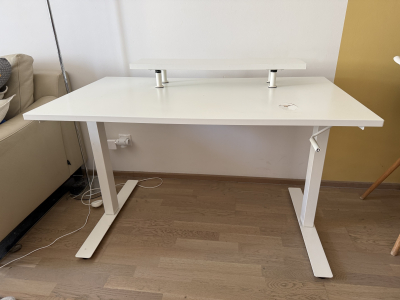 Ručně polohovací stůl Ikea 120x70