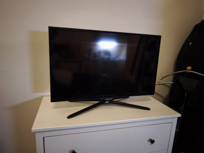 TV Samsung (80cm)