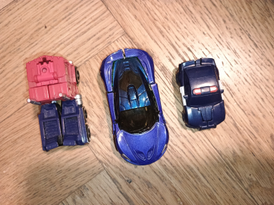 3 malí transformeri
