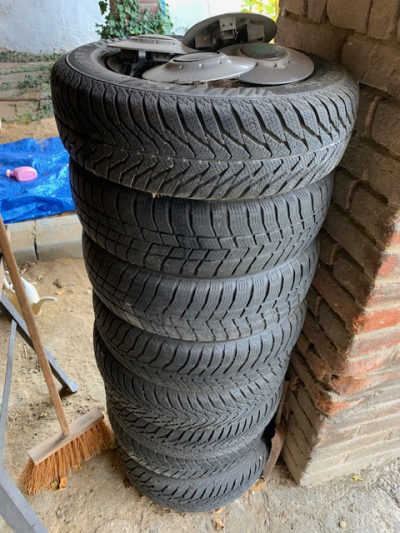 Zimní kola 165/70 R13 T, 8 ks, starší