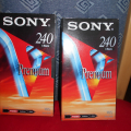 2x videokazeta Sony Premium E-240