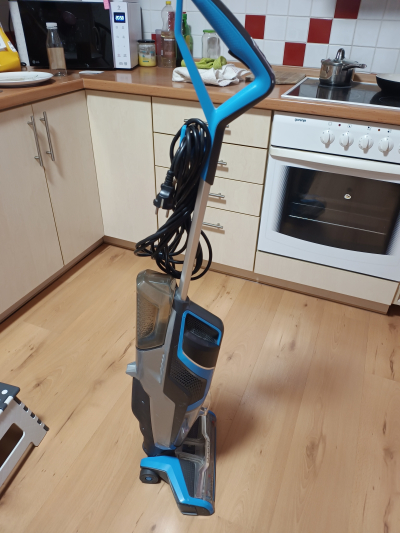 Bissell Crosswave 17132 - funkční, na ND
