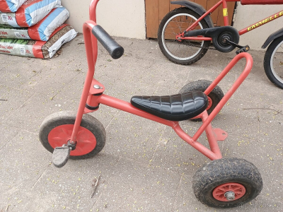Tříkolka 2 + prilba