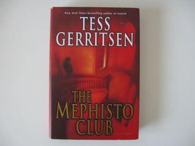 Kniha The mephisto club, psaná anglicky