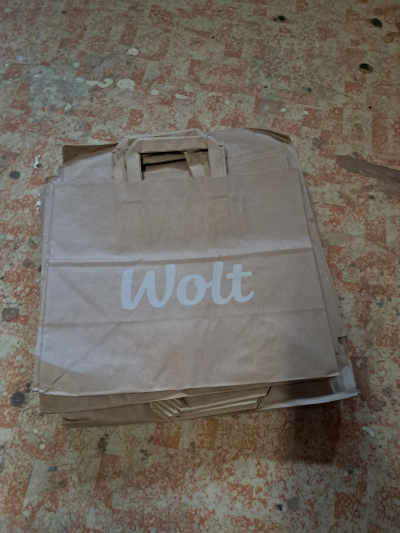 Papírové tašky Wolt