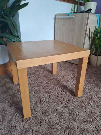 Stolek Ikea