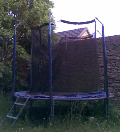 Trampolína