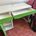 Ikea psací stůl