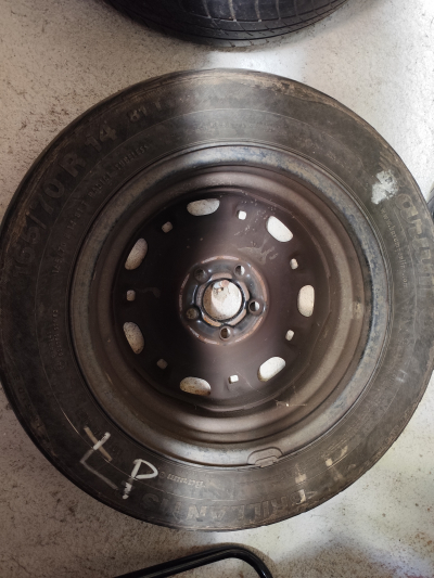 Sadu 4 kol  165/70 R 14 81 T radiál na Škoda fabia
