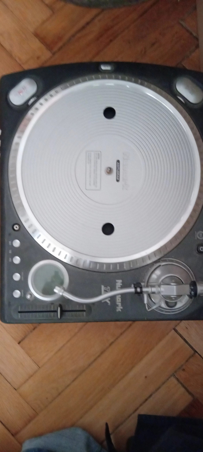 Gramofon Numark ttx 1