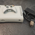 Hledám funkční i nefunkční Xbox 360, klidně i starší