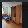 v garáži nadměrně široká postel 202cm na 120cm s MADRACÍ