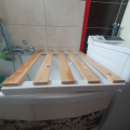 Rošt na vanu na dětskou vaničku