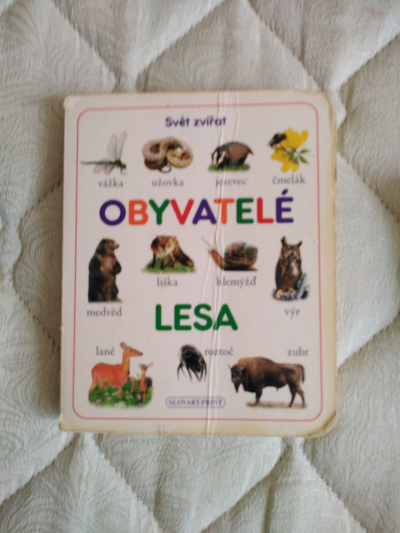 knížka les, tvrdé listy