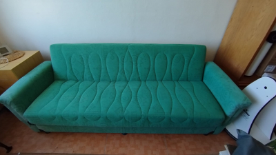 Rozkládací gauc