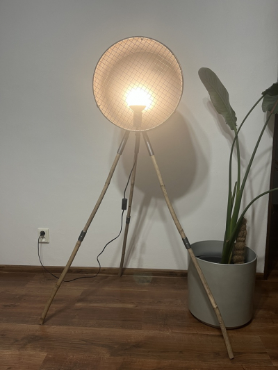 Lampa industrial