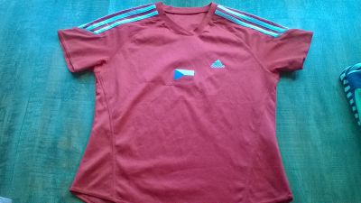 Spotovní triko Adidas vel. cca 140