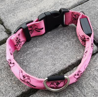 Blikací obojek cca 37 cm.