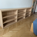 Trojice knihoven smontovatelných do 1 kusu