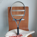 malá tenisová raketa s pouzdrem
