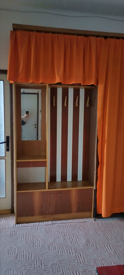 Retro předsíňová stěna s botníkem