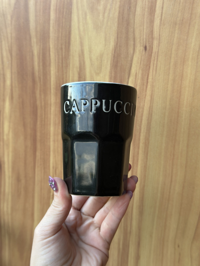 Hrnek cappuccino