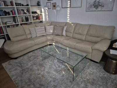 Kožená italská rohová sedačka 300x240 cm levá
