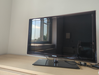 Televize Samsung bez smart funkcí, úhlopříčka 80 cm