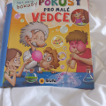 Kniha Pokusy pro malé vědce