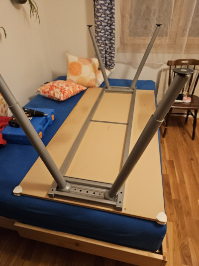 Pracovni stul Ikea Trotten 160x80 cm