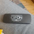 Prazdny obal z CLIP-ON slnečných sklíčok na okuliare