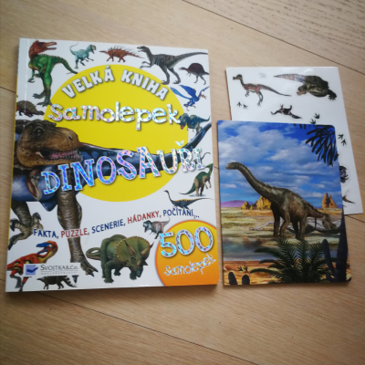 Kniha samolepek Dinosauři