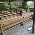 8x Kostelní lavice