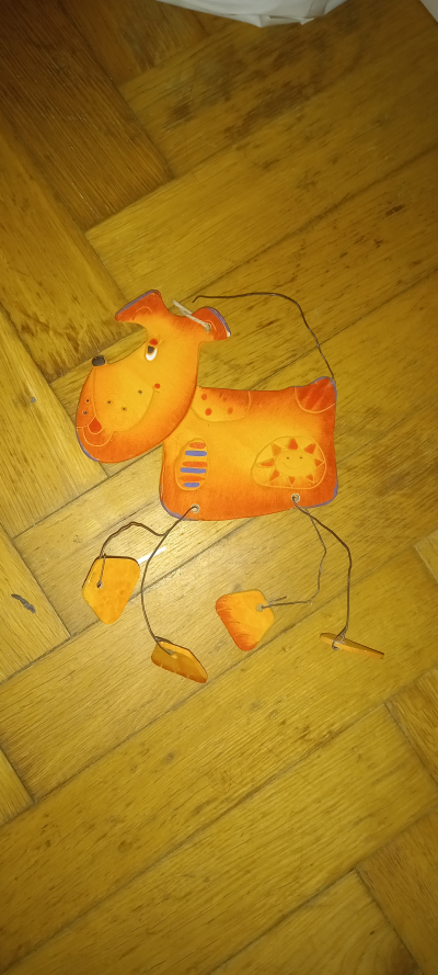 Keramická ozdoba na zeď
