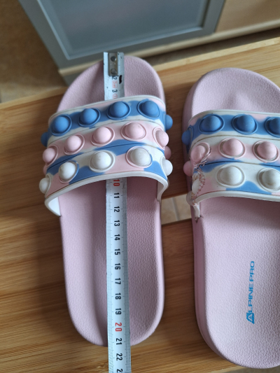 Dětské šlapky na léto - vel.32