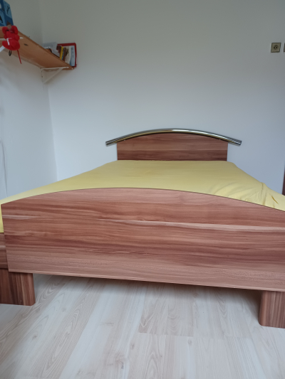Postel cca120x180cm
