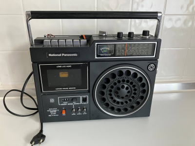 Radiomagnetofon Panasonic