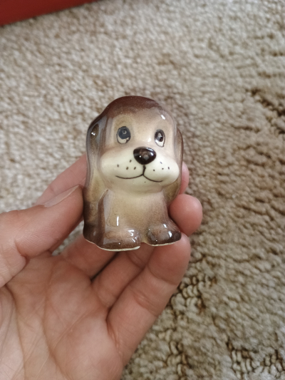 Keramická figurka pejska