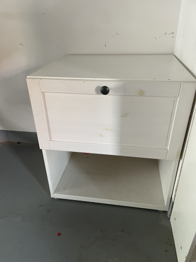 Ikea skříňka se šuplíkem