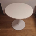 Kulaty stul, prumer 80cm