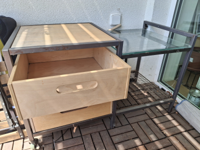 Stolek IKEA
