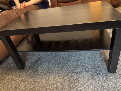 Používaný konferenční stolek IKEA