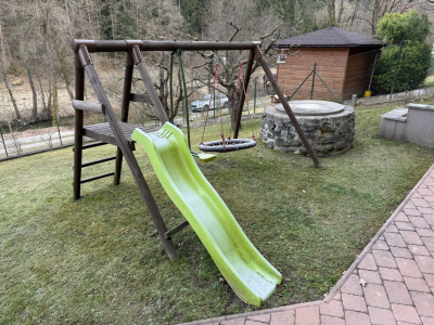 Hrací prvek na zahradu
